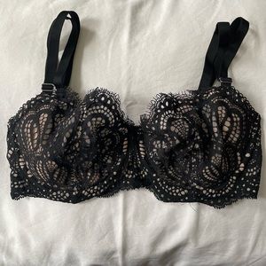 Victoria’s Secret Dream Angels Unlined (Push up without padding)